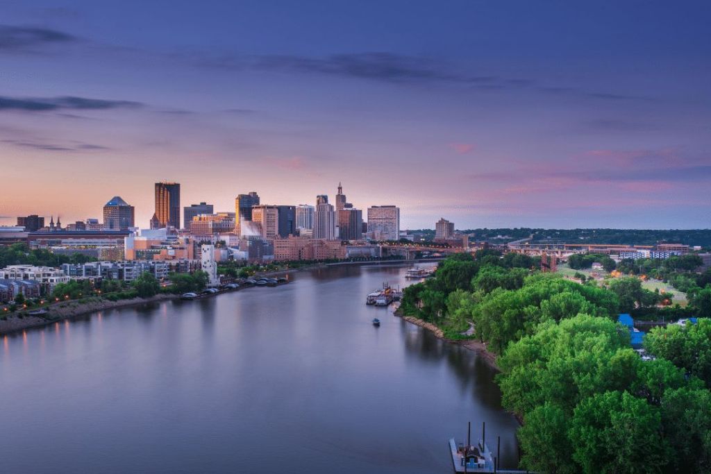 Skyline View over the river in St. Paul, Minnesota