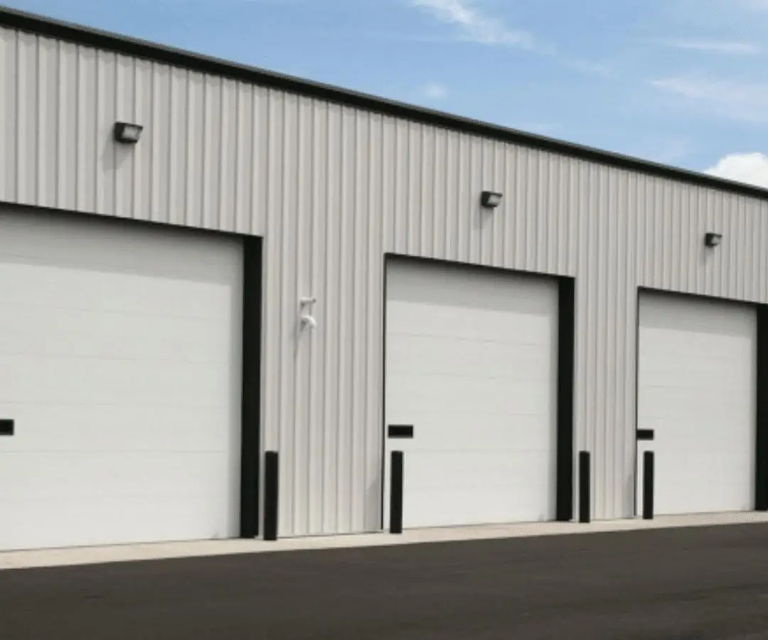 image of a commercial garage door