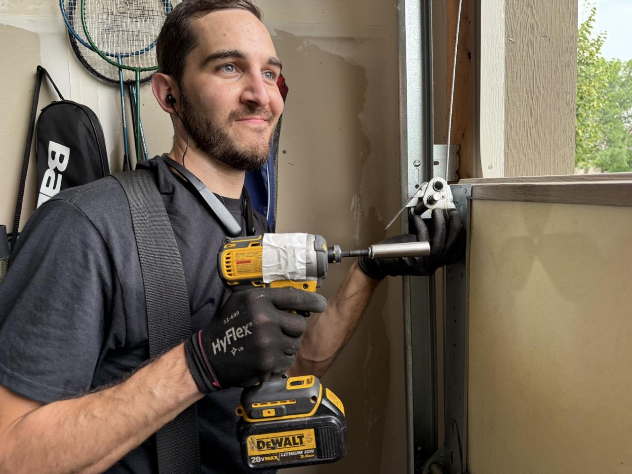 Emergency Roseville garage Door Repair