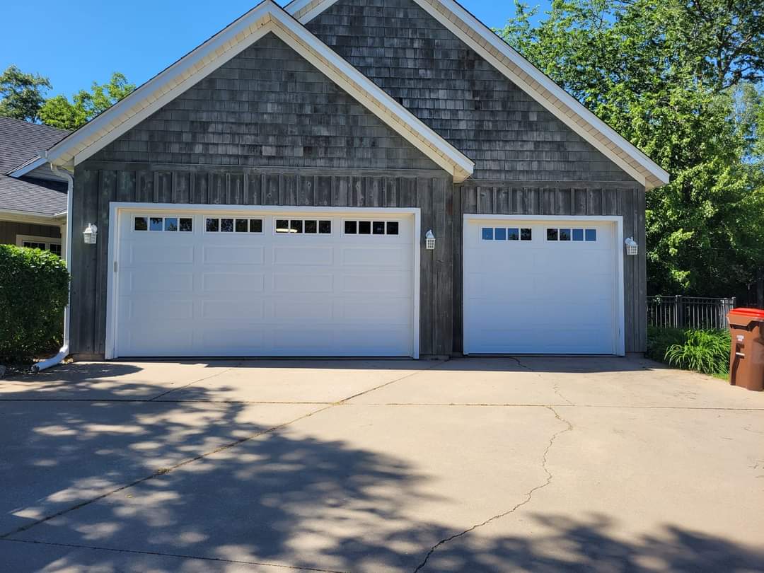 Garage door service near Lake Ann and Chanhassen neighborhoods